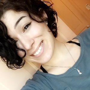 Meet your Posher, Julie